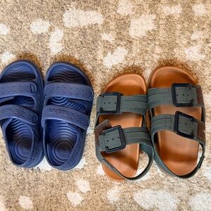 Toddler boy size 9 sandals. Cartago & Native. EUC.